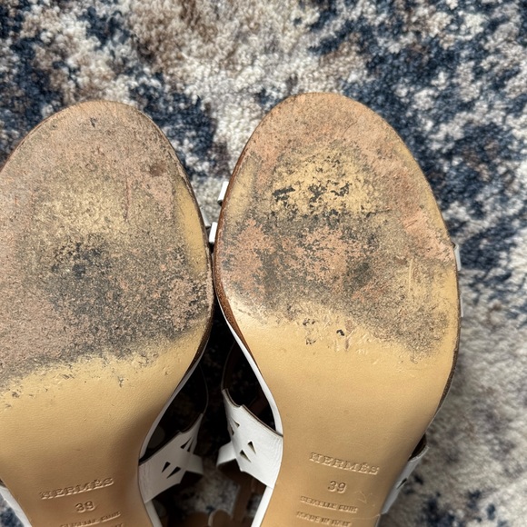 Hermes White Leather Karlotta Cut Out Ankle Strap Sandal - Picture 4 of 7